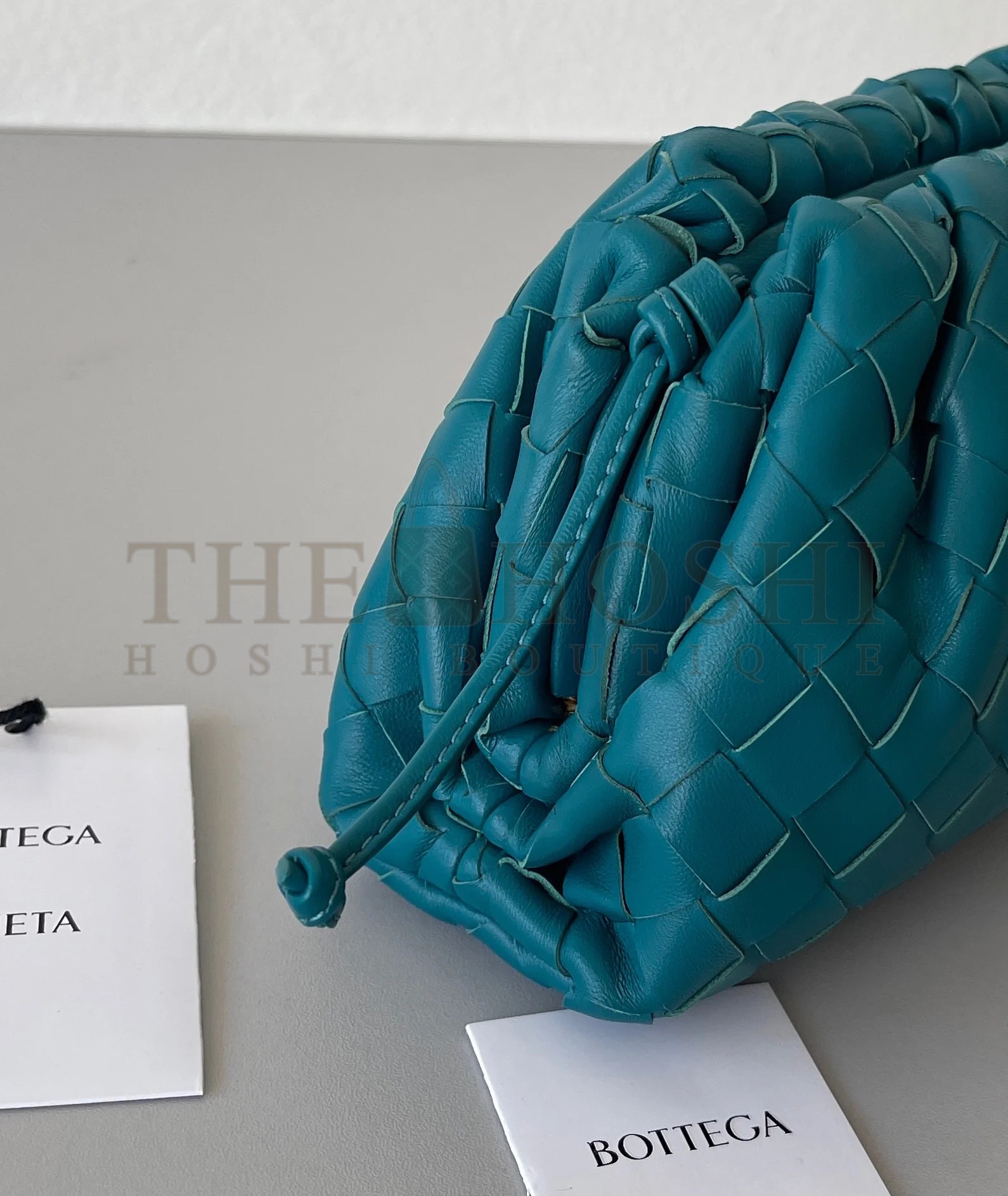 B0tt*ga Ven*ta Mini Pouch with Strap in Mallard Intrecciato Lambskin Master Quality