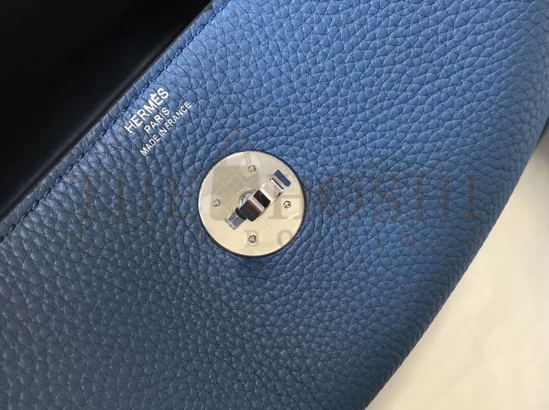 H**me5 Lindy 30cm Bag In Blue Agate Clemence Leather Master Quality