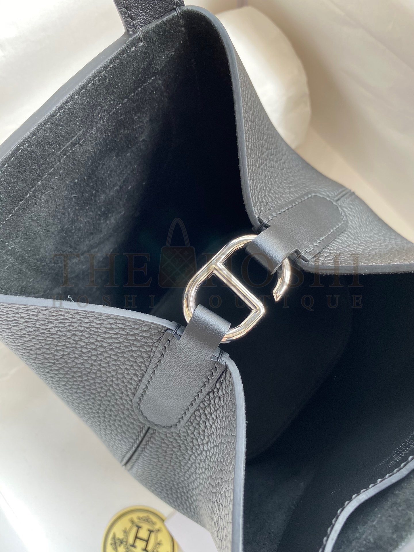 H**me5 In The Loop 18 Handmade Bag in Black Clemence Leather Master Quality