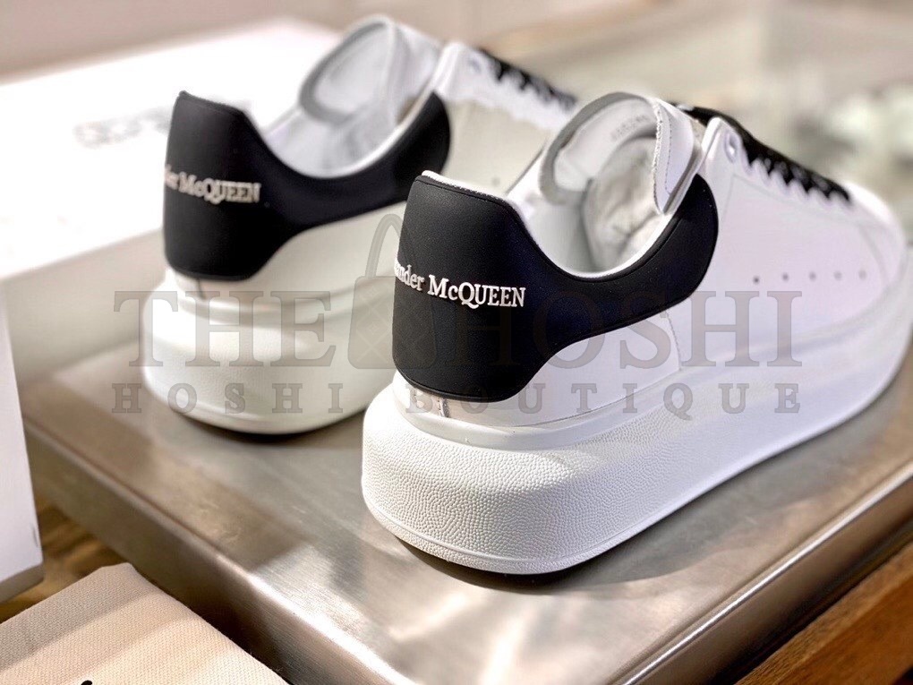 A1exa*der Mcqv*en Men