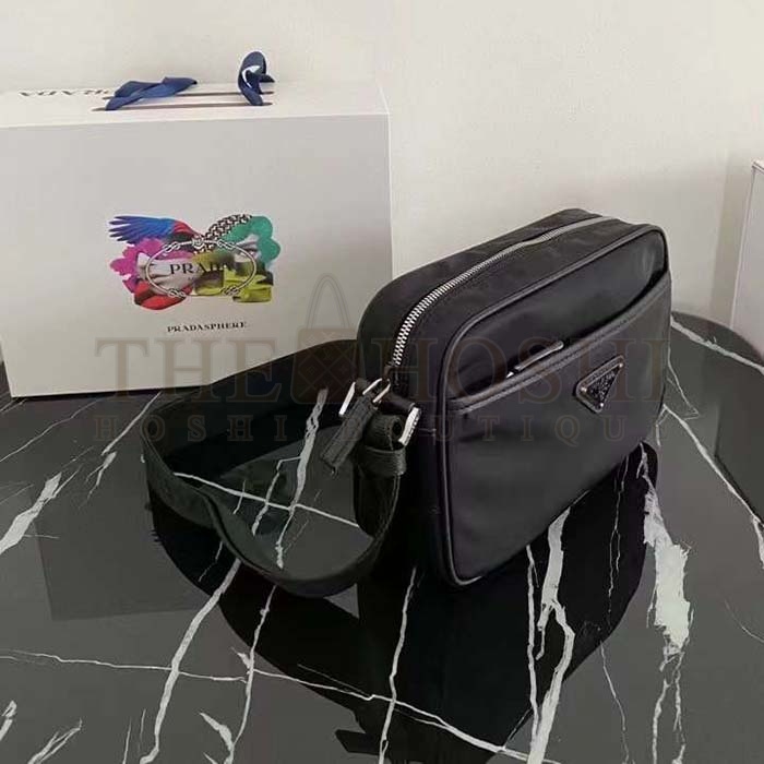 Pra*a Unisex Re-Nylon Saffiano Shoulder Bag Zipper Closure Fabric Leather Master Quality