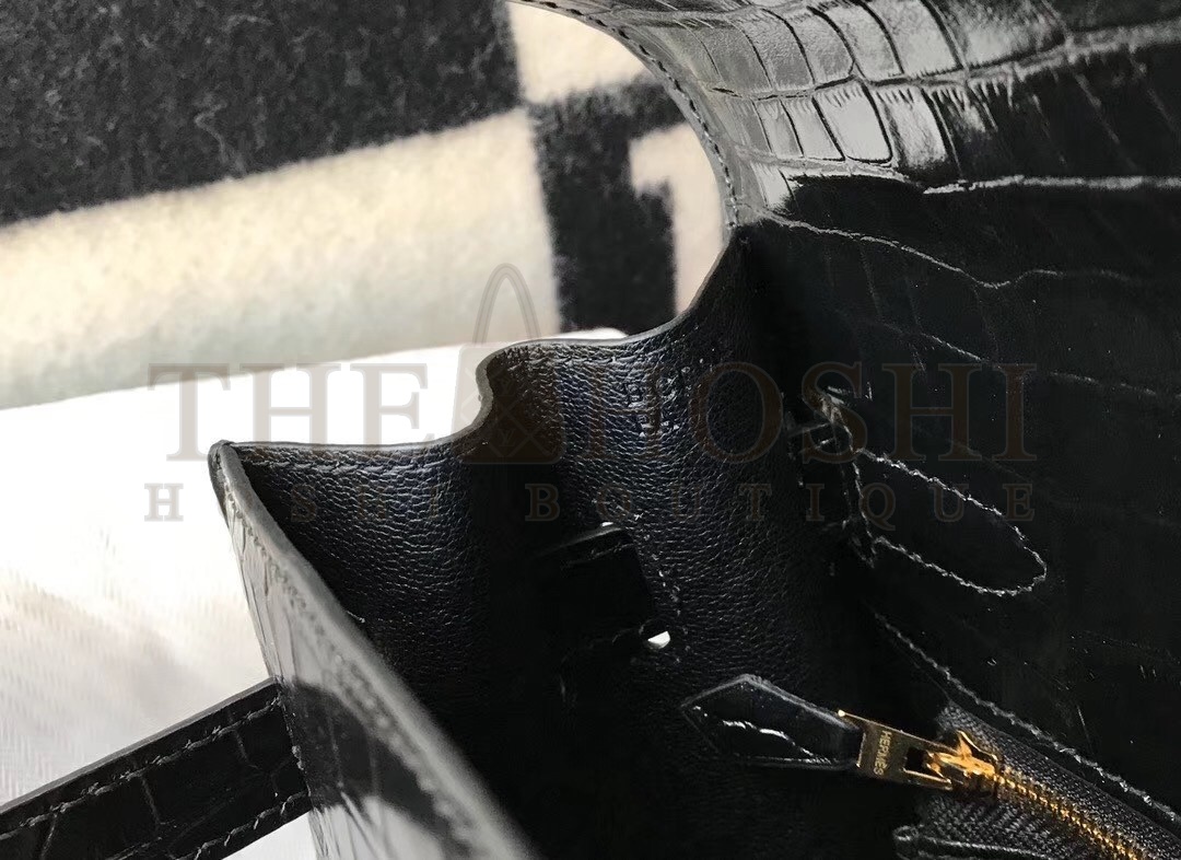 H**me5 Kelly 28cm Bag In Black Embossed Crocodile GHW Master Quality