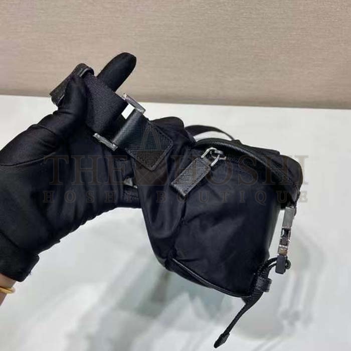 Pra*a Unisex Re-Nylon Saffiano Leather Shoulder Bag Black Fabric Master Quality