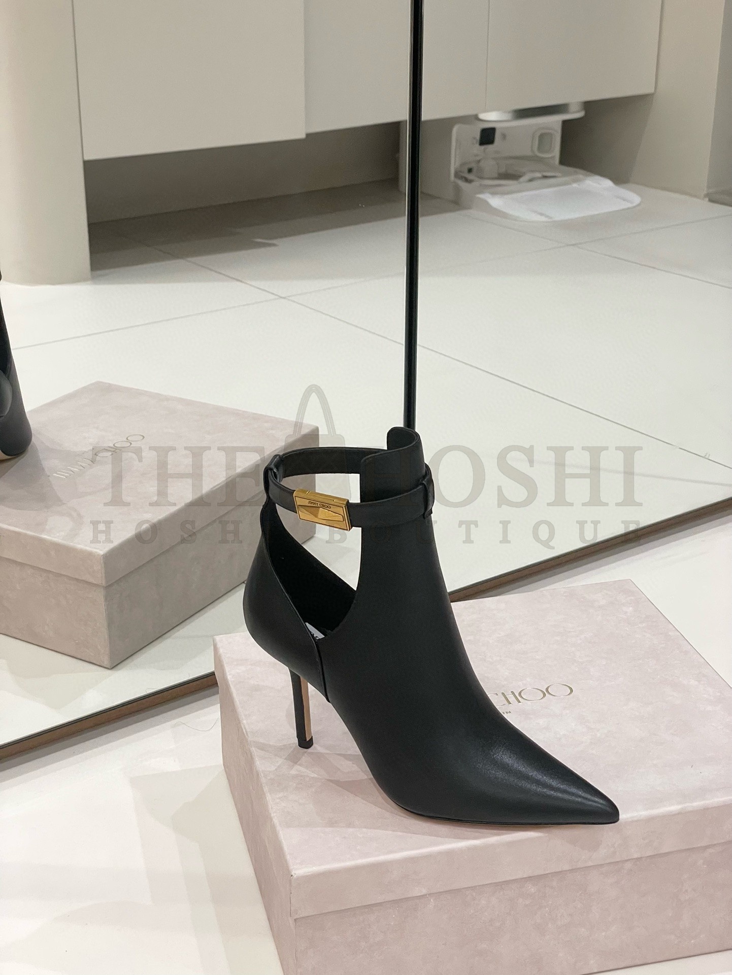 J1m*y Ch00 Nell Ankle Boots 85mm in Black Leather Master Quality