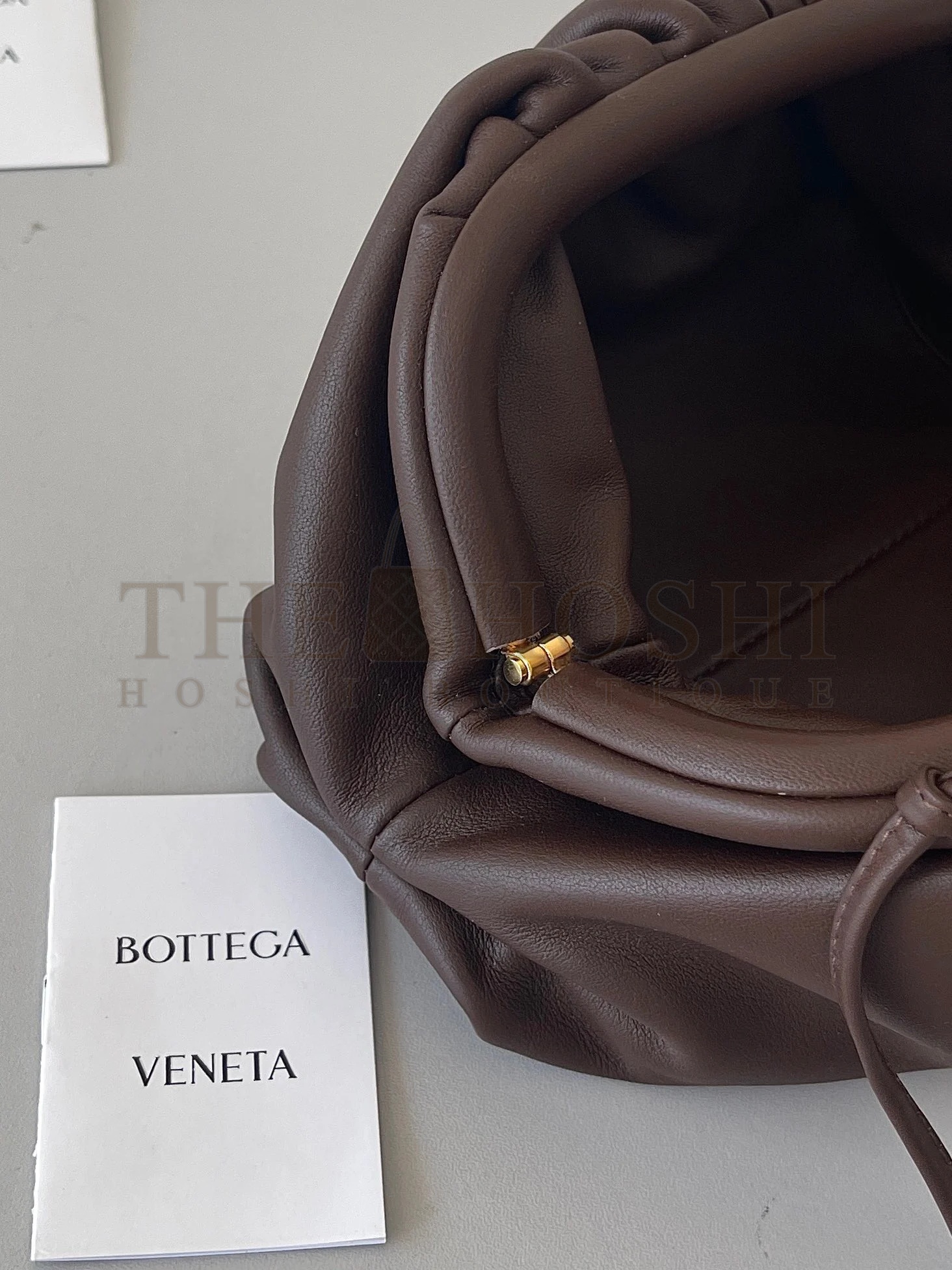 B0tt*ga Ven*ta Mini Pouch with Strap in Grape Calfskin Master Quality