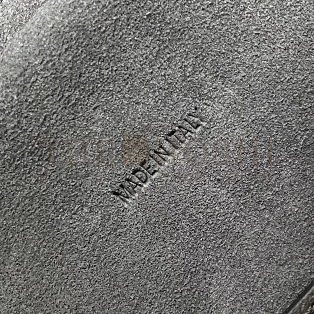 Ce1i*e Belt Mini Bag In Grey Grained Calfskin Master Quality