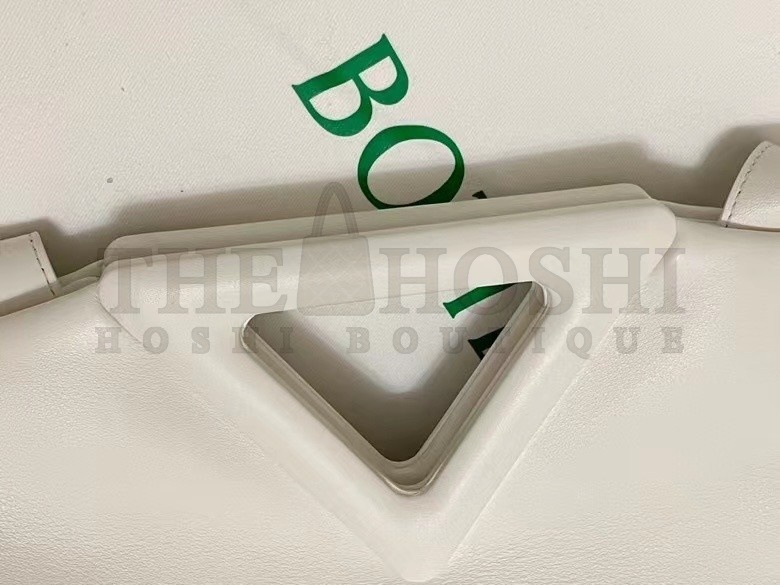 B0tt*ga Ven*ta Medium Point Top Handle Bag In White Leather Master Quality