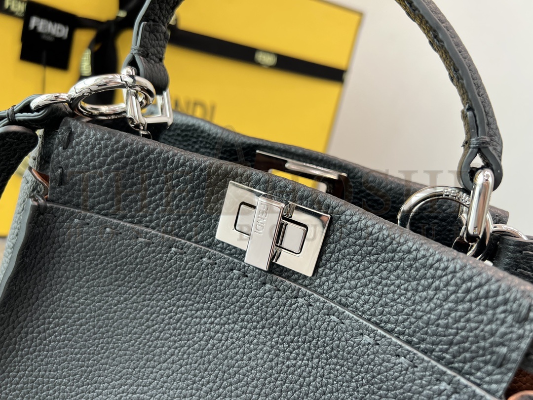 F**di PEEKABOO bag  size：23*11*18cm Master Quality