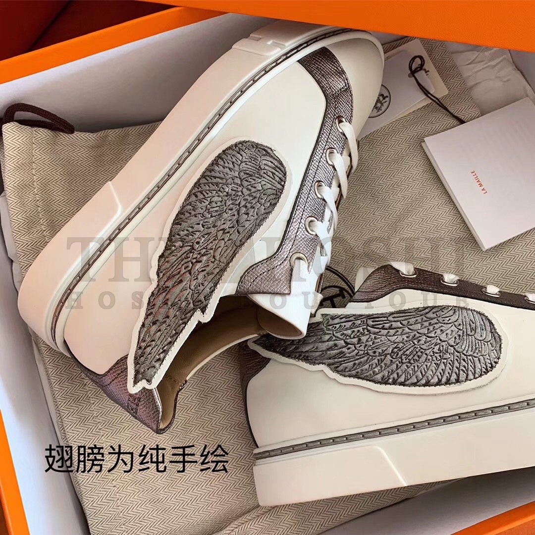 H**me5 Velvet Sneakers In Blanc Calfskin With Printed Wing Patch Master Quality