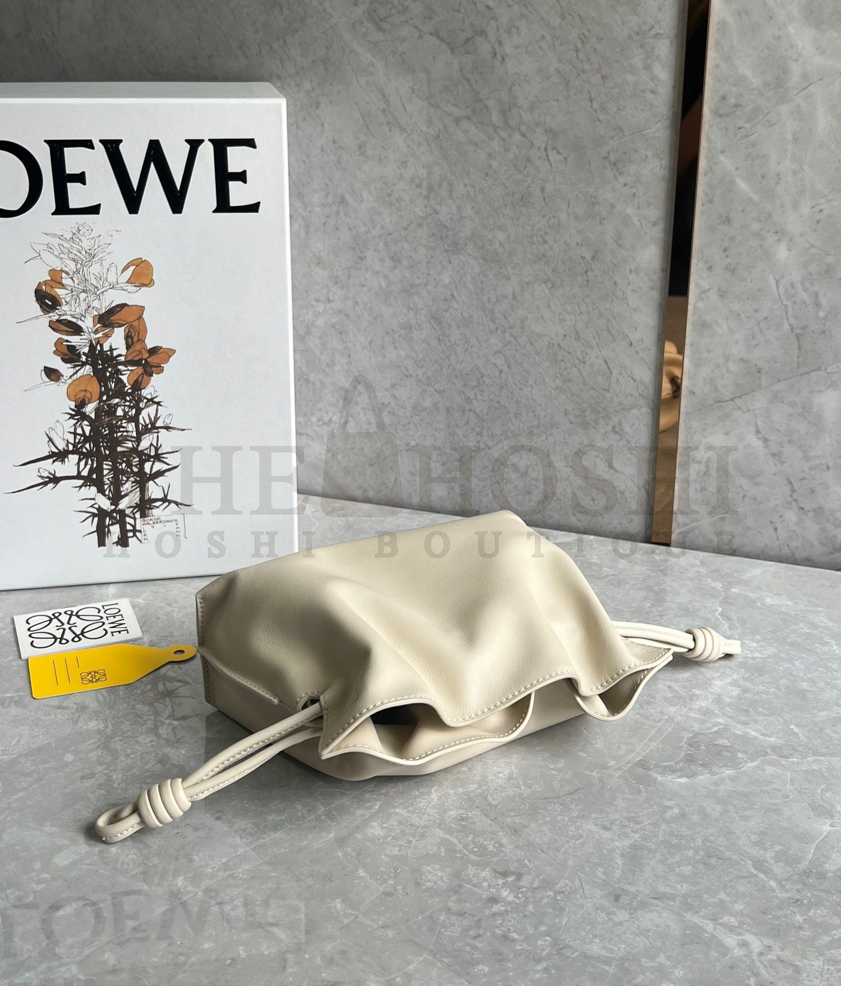 L0ew* Mini Flamenco Clutch Bag In Angora Calfskin Master Quality
