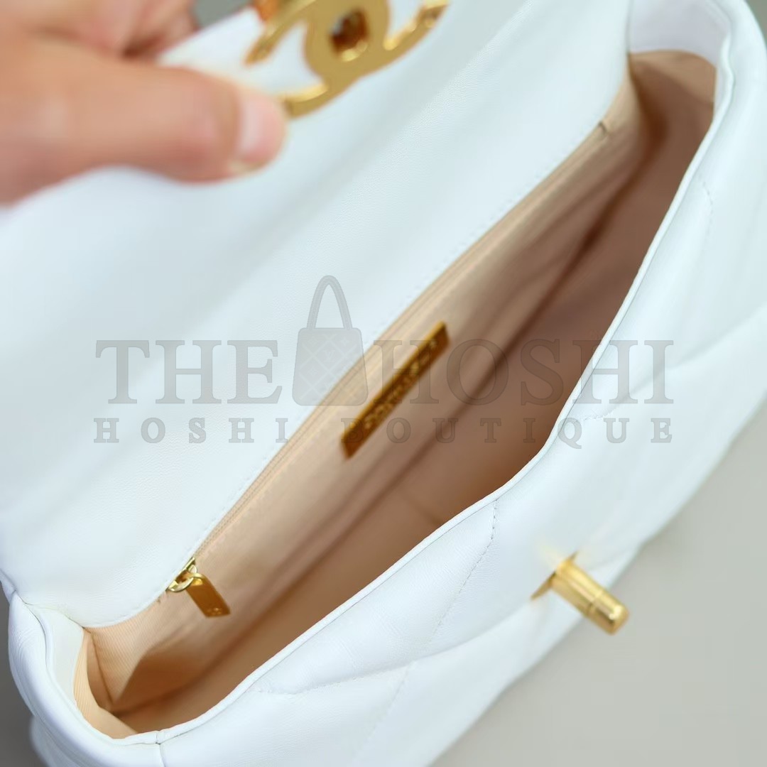 Ch**el Women CC 19 Flap Bag Calfskin Gold Silver-Tone Metal White Master Quality