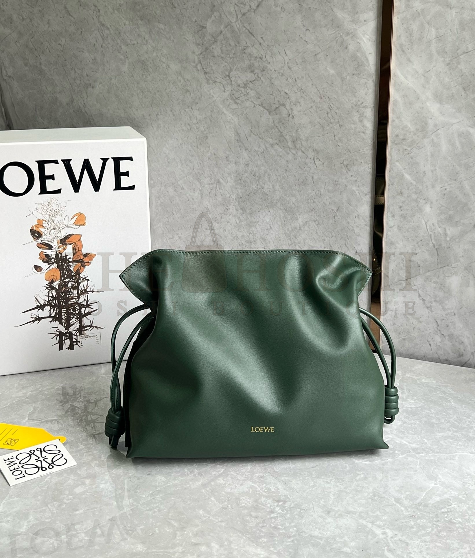 L0ew* Flamenco Clutch Bag in Bottle Green Nappa Calfskin Master Quality