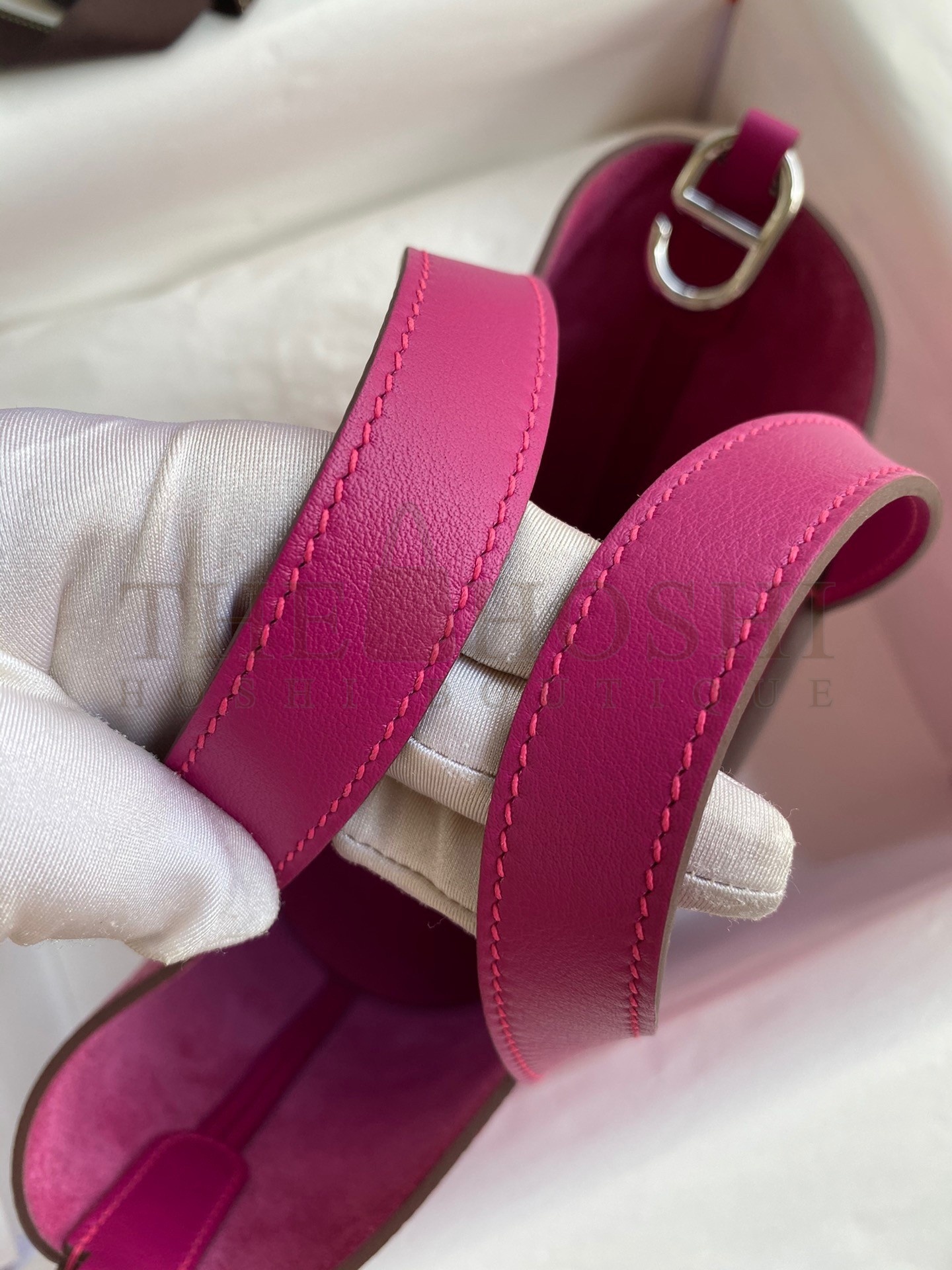 H**me5 In The Loop 18 Handmade Bag in Rose Purple Clemence Leatherther Master Quality