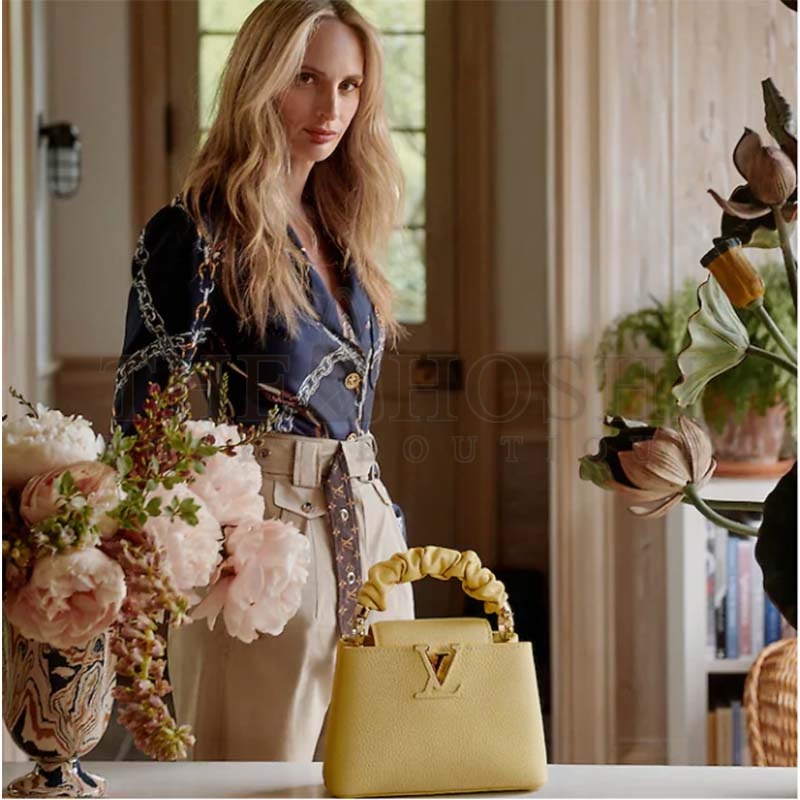 L0vis Vvtt0n LV Women Capucines Mini Handbag Yellow Taurillon Calfskin Master Quality