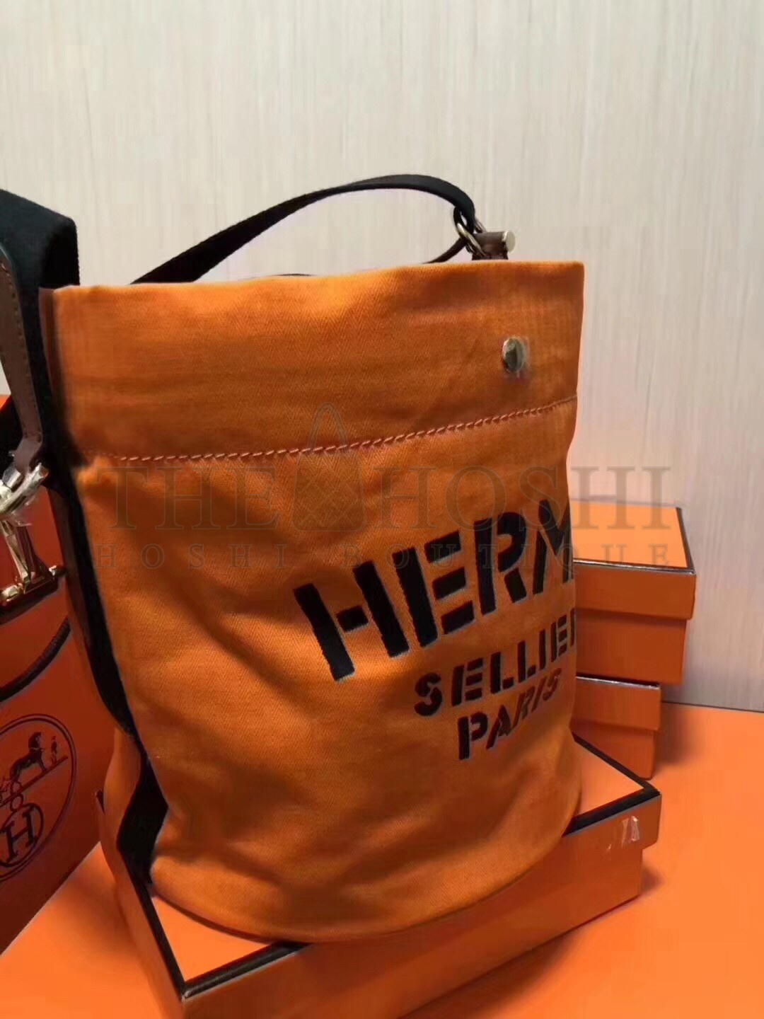 H**me5 Grooming Bucket Bag In Orange Canvas Master Quality