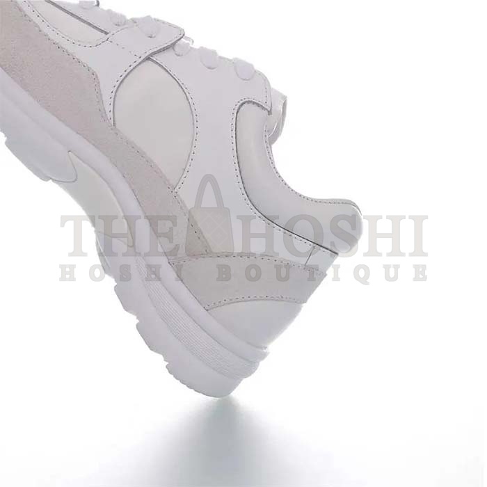 Ch**el Women CC Low Top Sneakers Calfskin Suede Triple White Master Quality