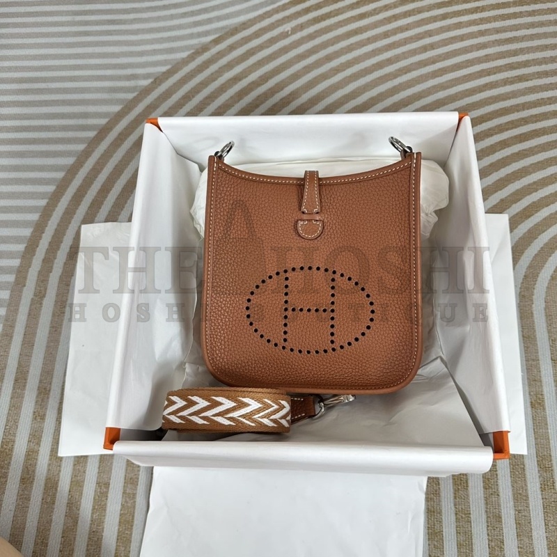 H**me5 Evelyn Bags Master Quality