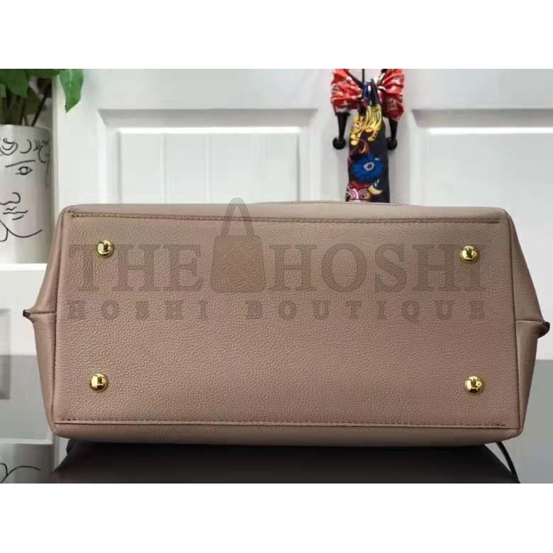 L0vis Vvtt0n LV Women Lockme Ever MM Handbag Beige Soft Grained Calfskin Master Quality