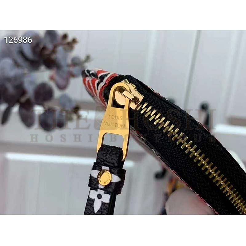 L0vis Vvtt0n LV Women LV Crafty Round Coin Purse Monogram Coated Canvas Master Quality