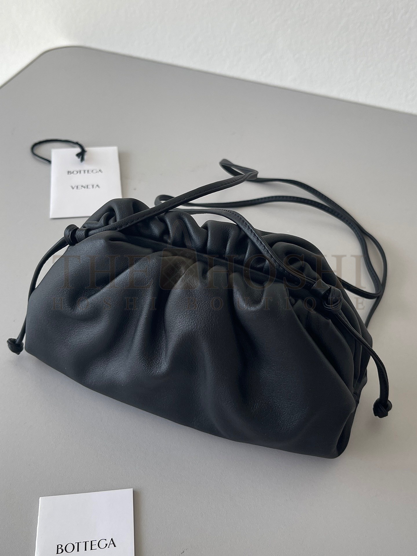 B0tt*ga Ven*ta Mini Pouch with Strap in Black Calfskin Master Quality