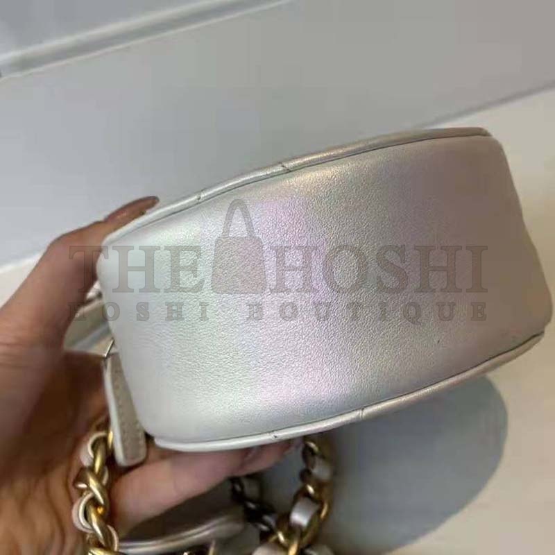 Ch**el Women Ch**el 19 Clutch with Chain Lambskin Gold Silver-Tone Ruthenium White Master Quality