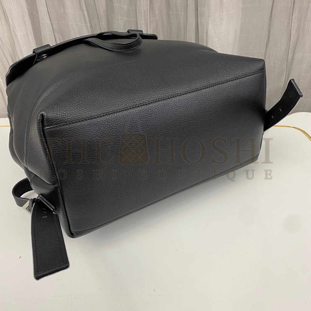 Sa1nt Lau*nt Sac De Jour Backpack In Black Grained Leather Master Quality