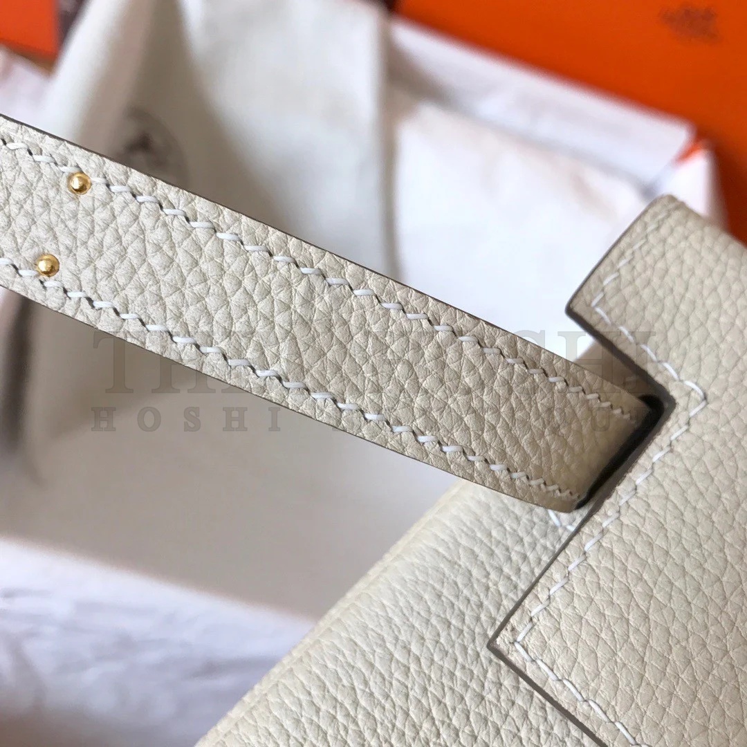H**me5 Kelly Retourne 28 Handmade Bag In Craie Clemence Leather Master Quality