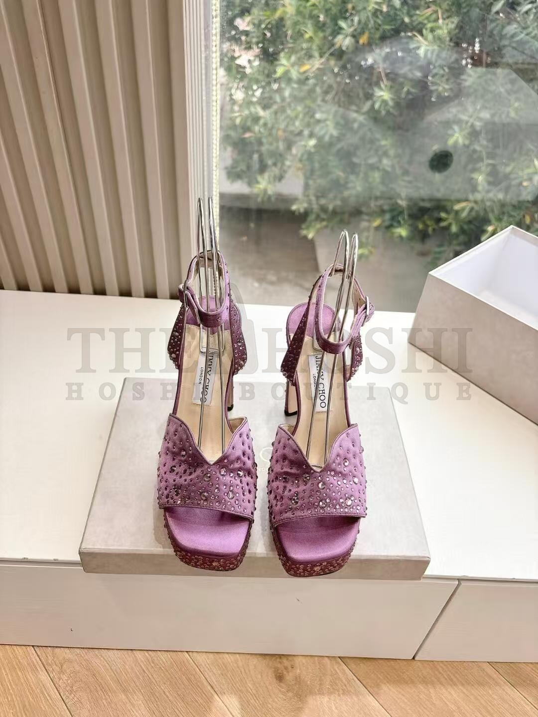 J1m*y Ch00 Crystal Embellished Platform Heels Shoes Master Quality