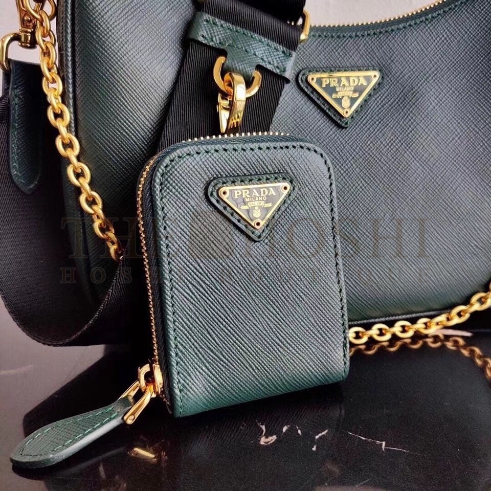 Pra*a Re-Edition 2005 Shoulder Bag In Green Saffiano Leather Master Quality