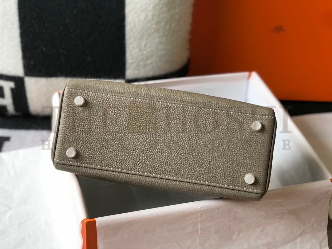 H**me5 Kelly 32cm Retourne Bag in Tourterelle Clemence Leather GHW Master Quality