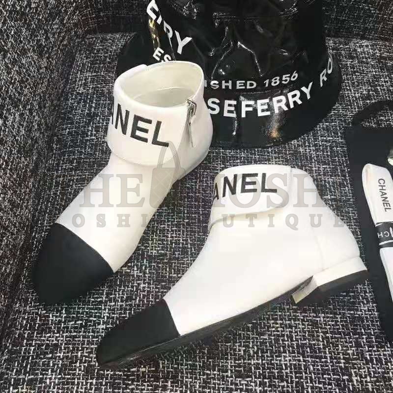 Ch**el Women Loge Short Boots in Goat Leather & Faille-White Master Quality