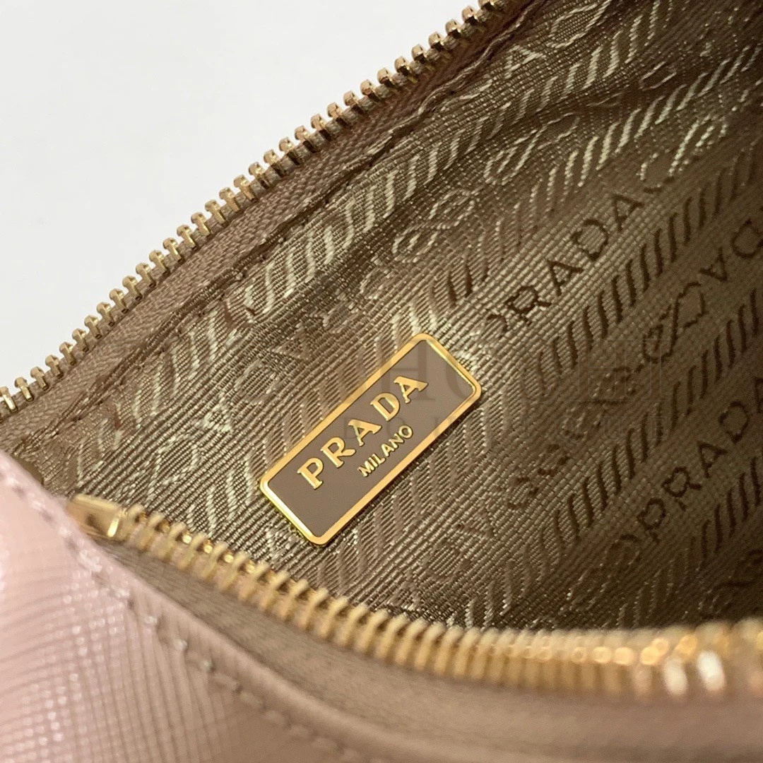 Pra*a Re-Edition 2005 Shoulder Bag In Taupe Saffiano Leather Master Quality