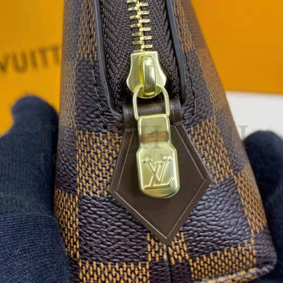L0vis Vvtt0n LV Women Cosmetics Pouch Damier Coated Canvas Golden Brass Master Quality