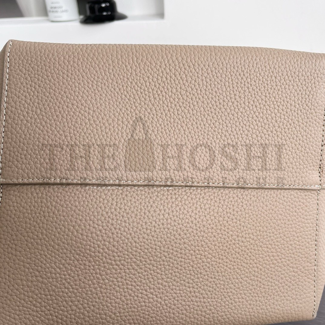 The R0w Small N/S Park Tote in Taupe Grained Leather Master Quality