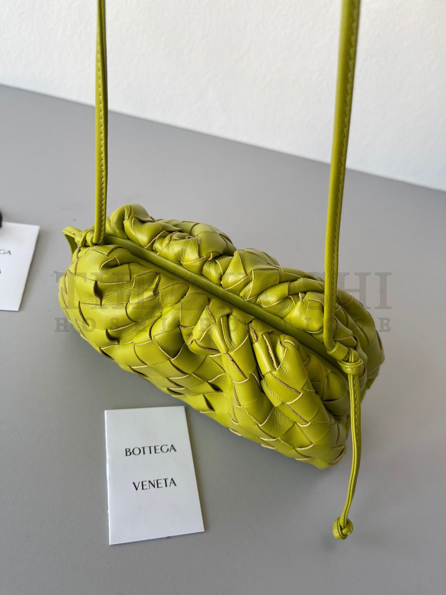 B0tt*ga Ven*ta Mini Pouch with Strap in Kiwi Intrecciato Lambskin Master Quality