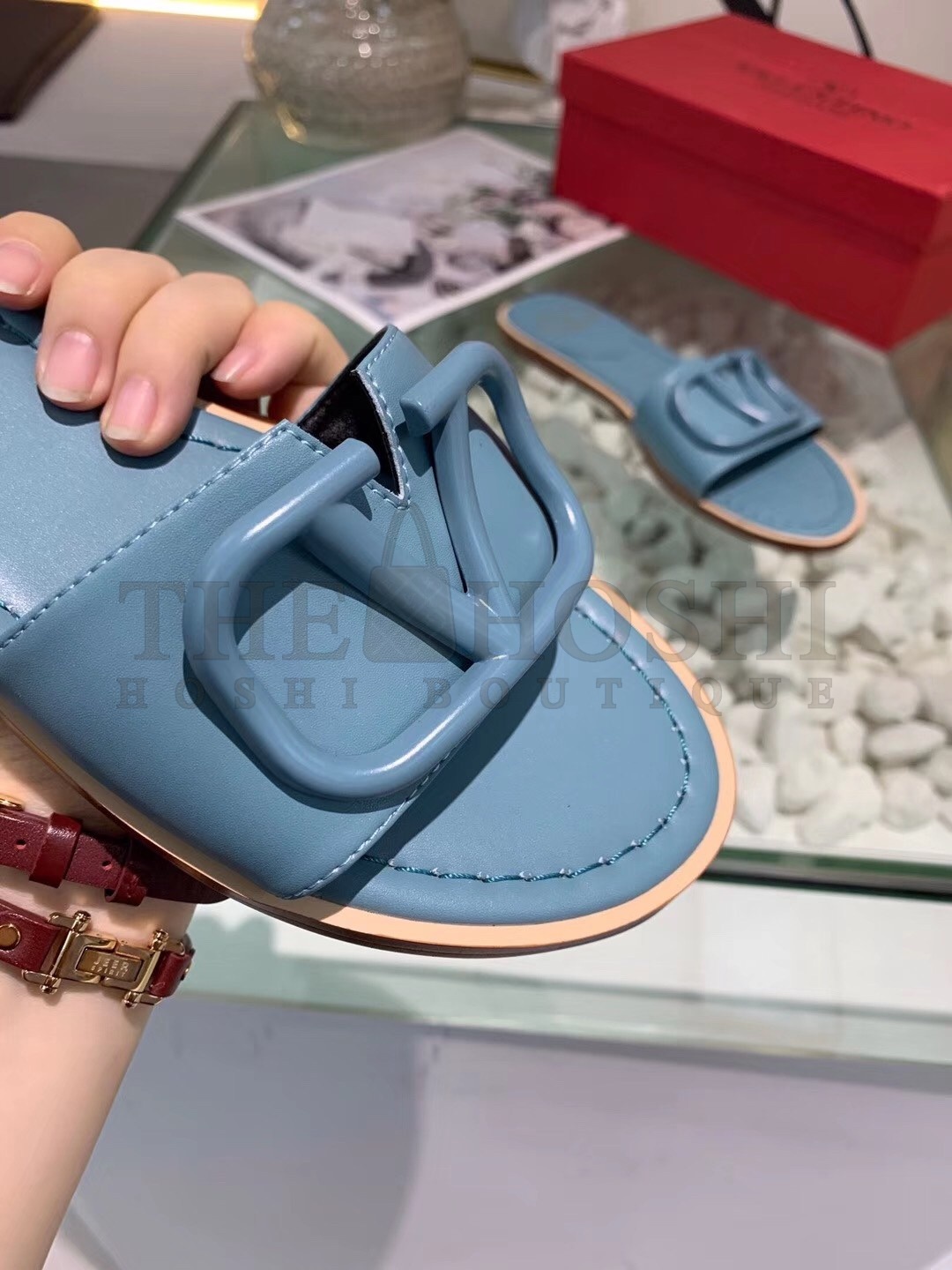 Va1e*ntin0 Vlogo Flat Slide Sandals In Amadeus Calfskin Master Quality