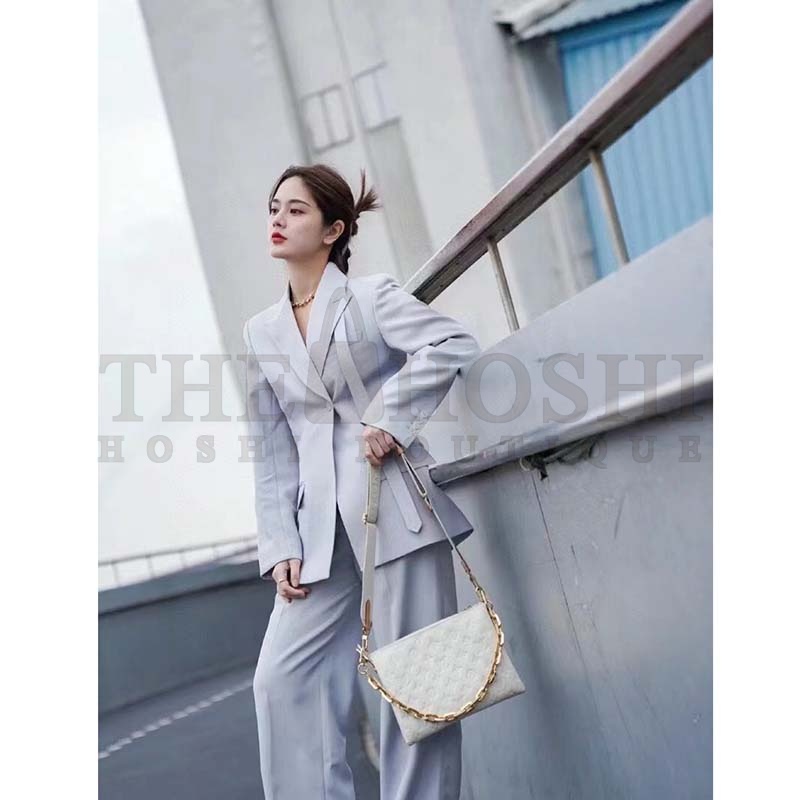 L0vis Vvtt0n LV Women Coussin PM Handbag Cream Monogram-Embossed Puffy Lambskin Calfskin Master Quality