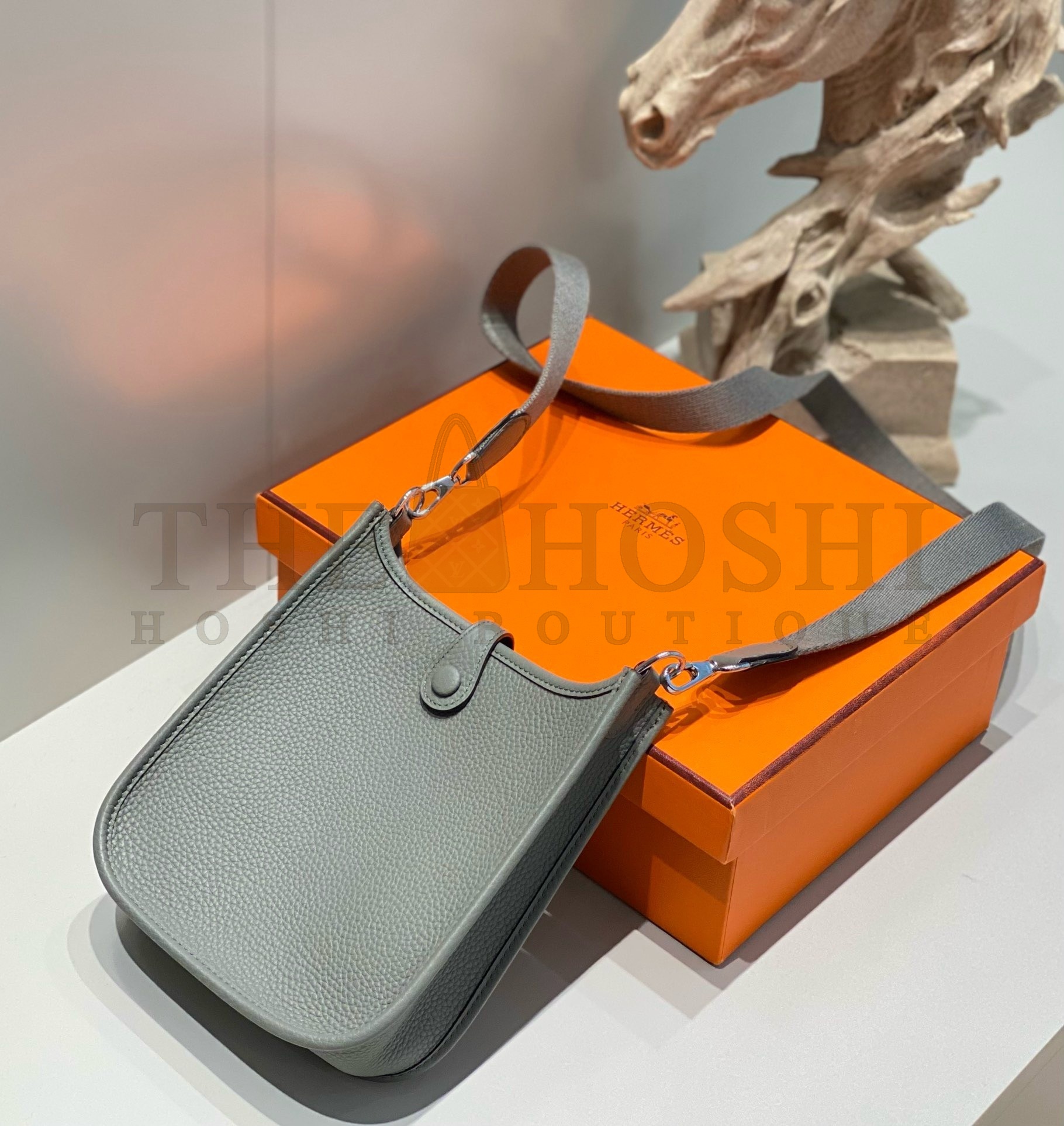 H**me5 Evelyne III TPM Bag In Gris Meyer Clemence Leather Master Quality