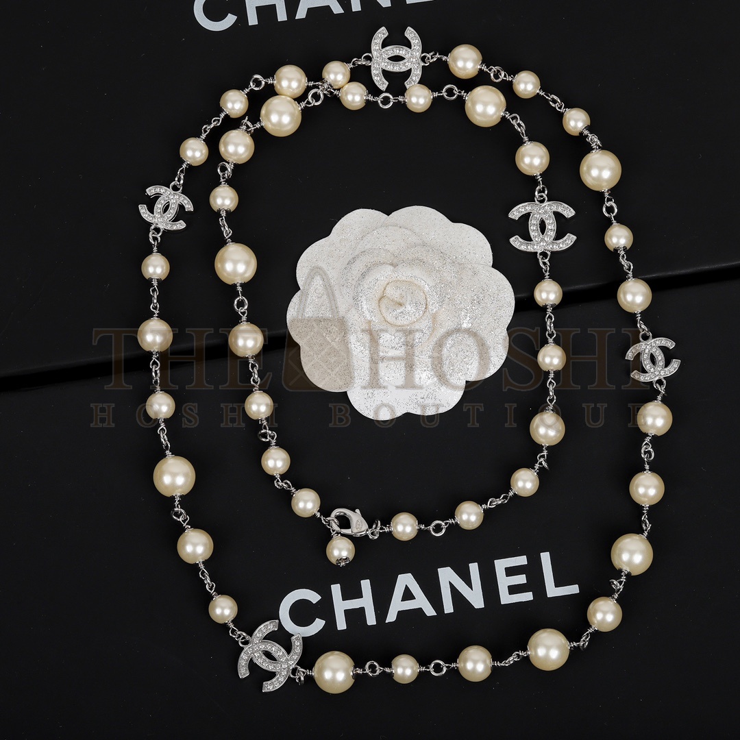 Ch**el necklace Swarovski pearls （only has silve） Master Quality