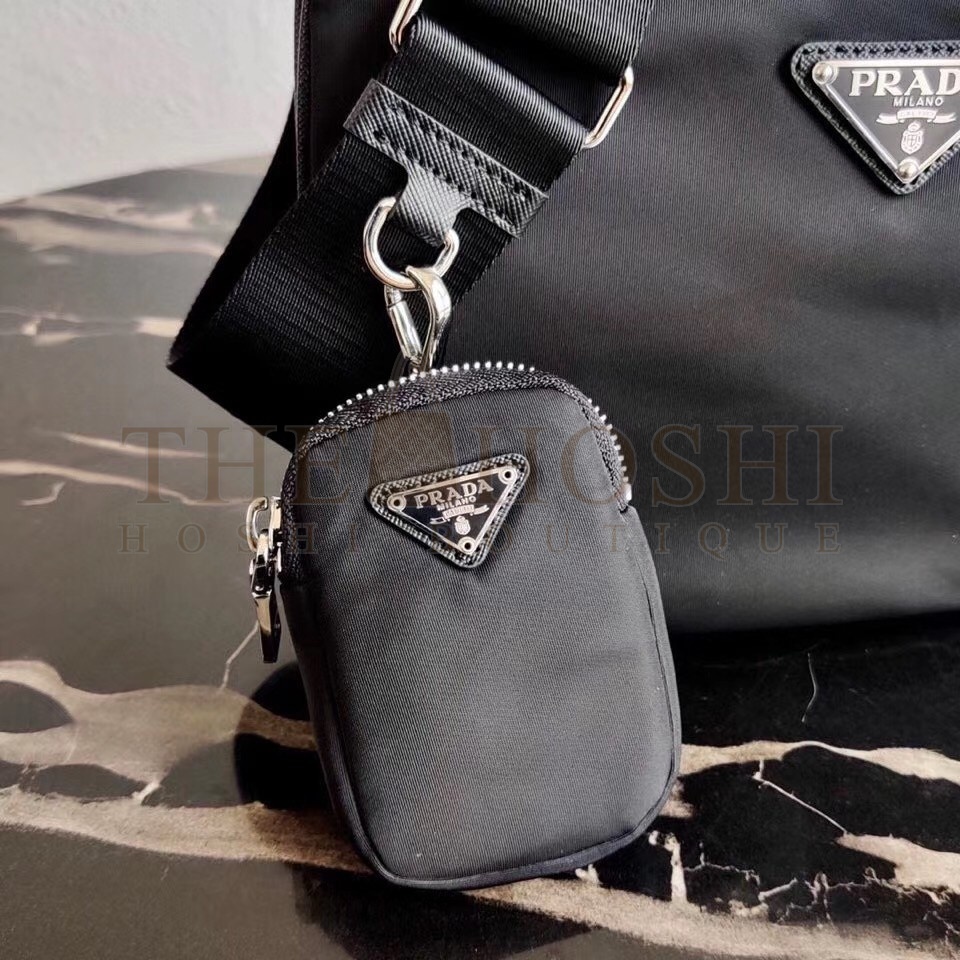 Pra*a Black Nylon Re-Edition 2000 Shoulder Bag Master Quality
