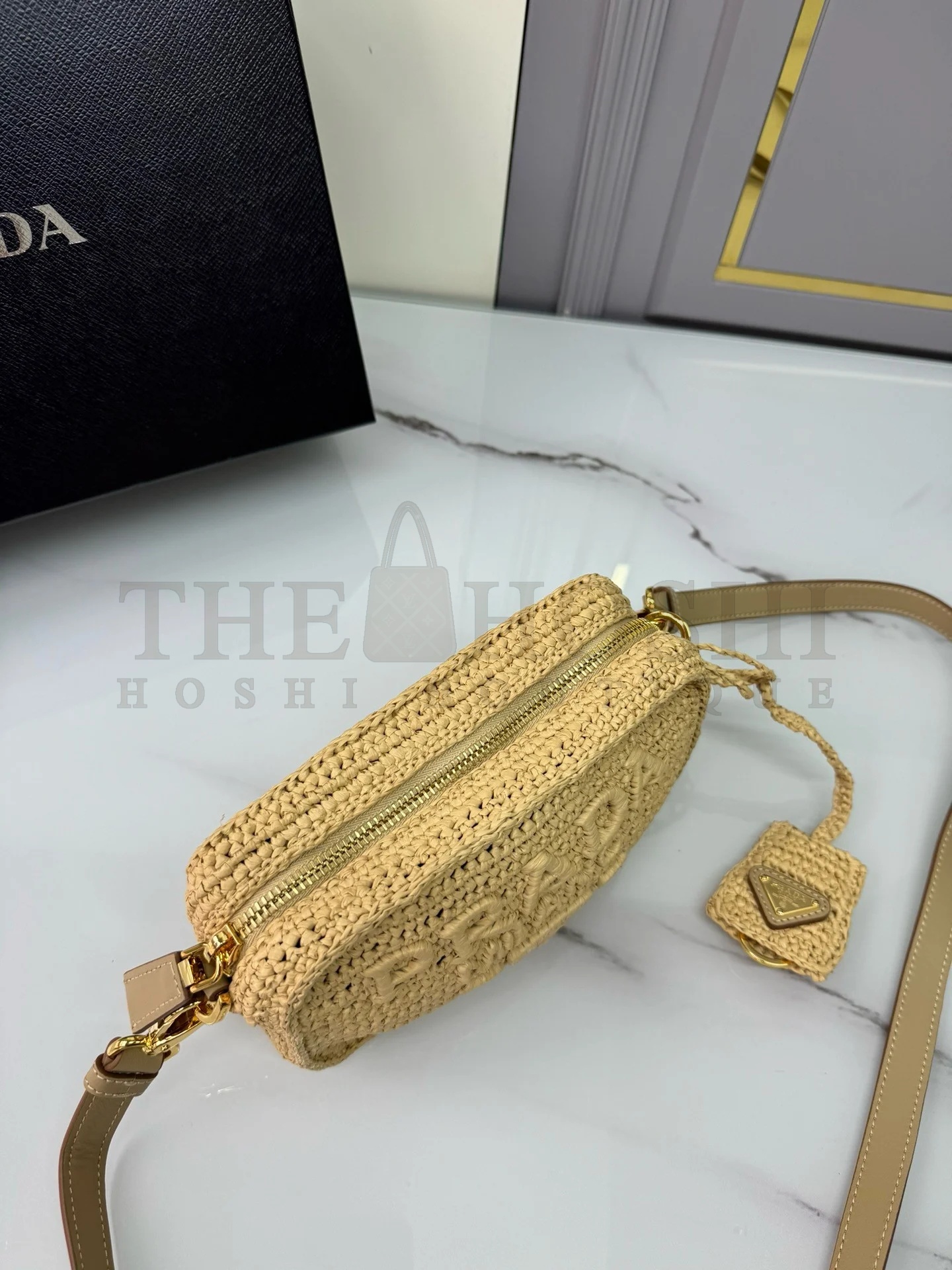 Pra*a Crochet Shoulder Bag in Natural Raffia-effect Yarn Master Quality