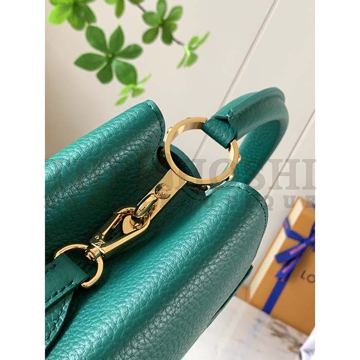 L0vis Vvtt0n LV Women Capucines BB Handbag Emeraude Green Taurillon Leather Master Quality