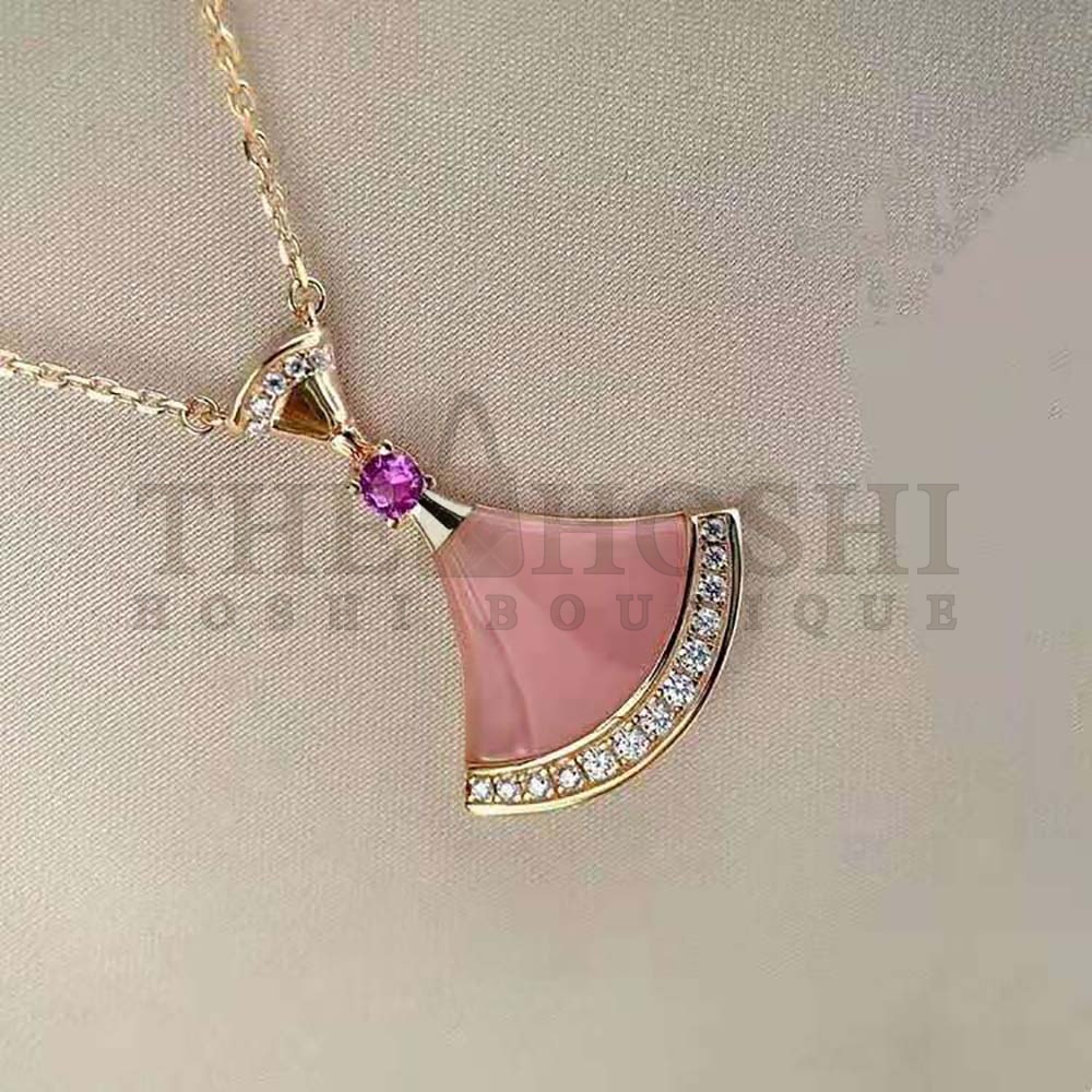 Bv1g*ai Women Divas Dream Necklace in 18 KT Rose Gold Master Quality