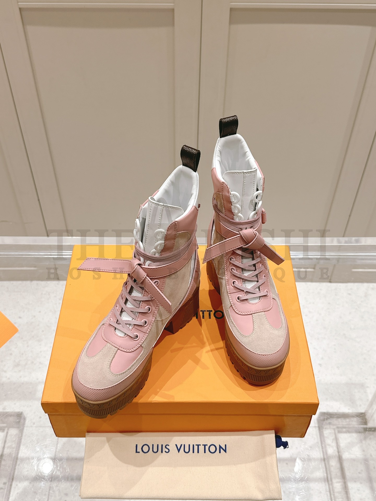 LV boots Master Quality