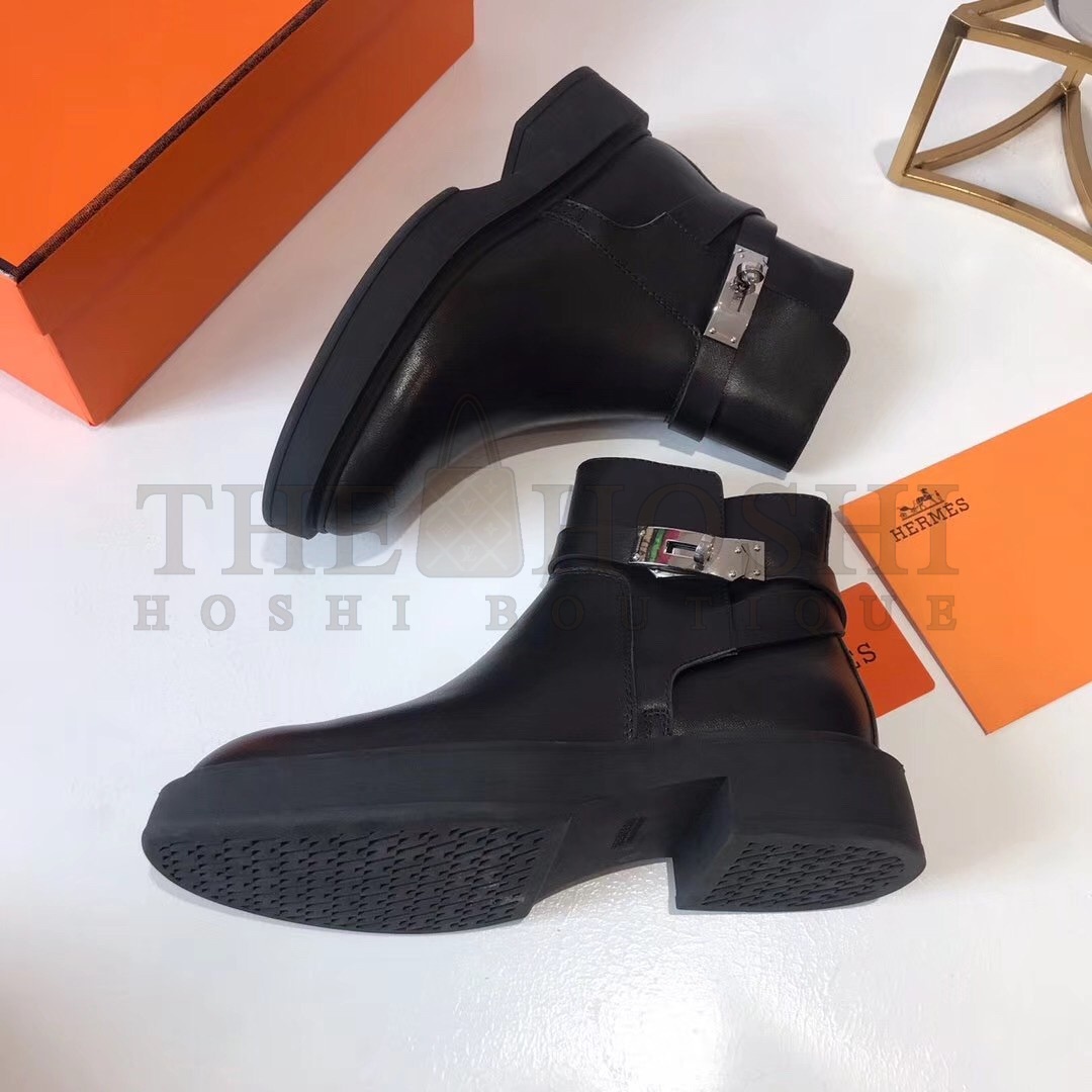 H**me5 Veo Ankle Boots In Black Calfskin Master Quality