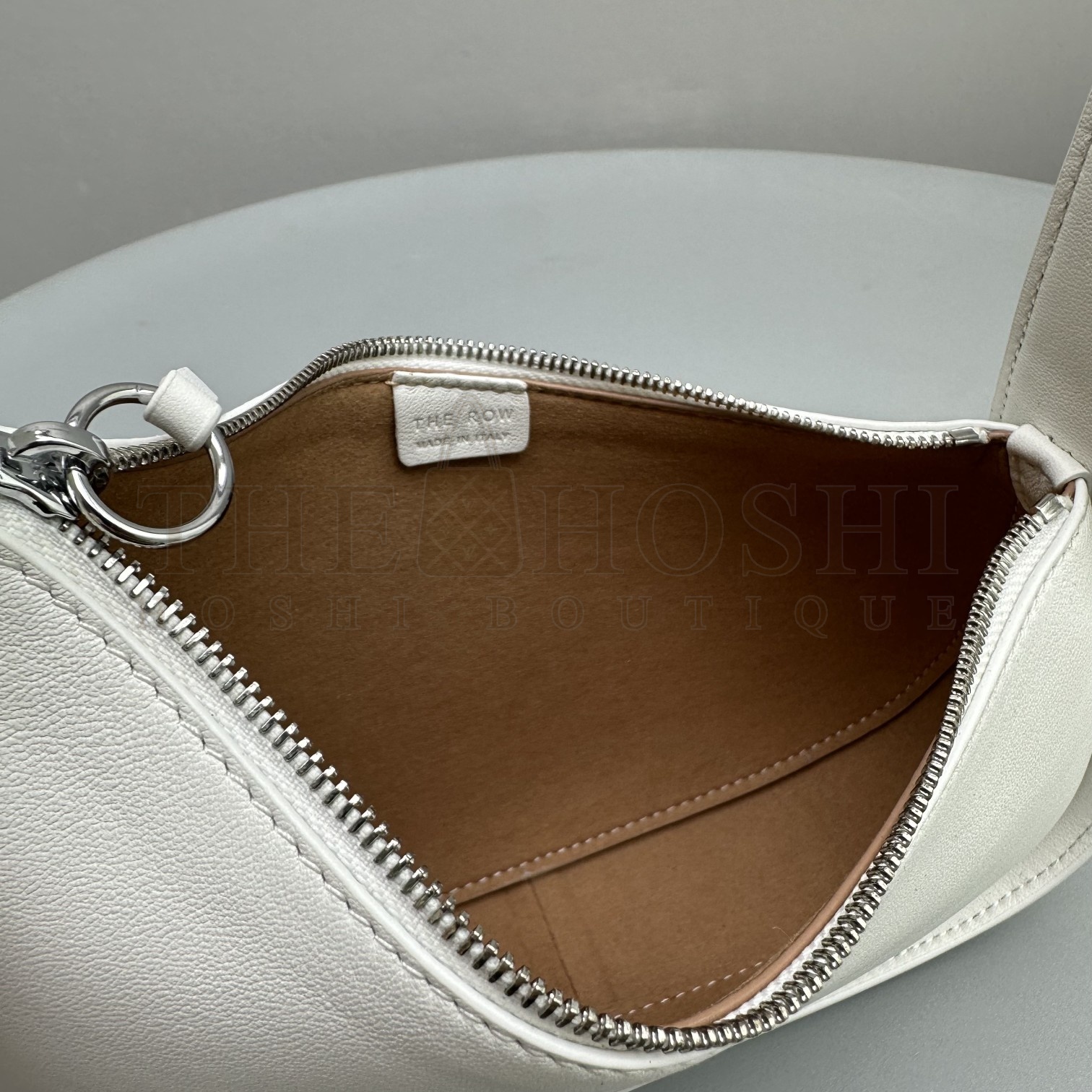 The R0w TR Half Moon Shoulder Bag 20x6x35.5cm Master Quality