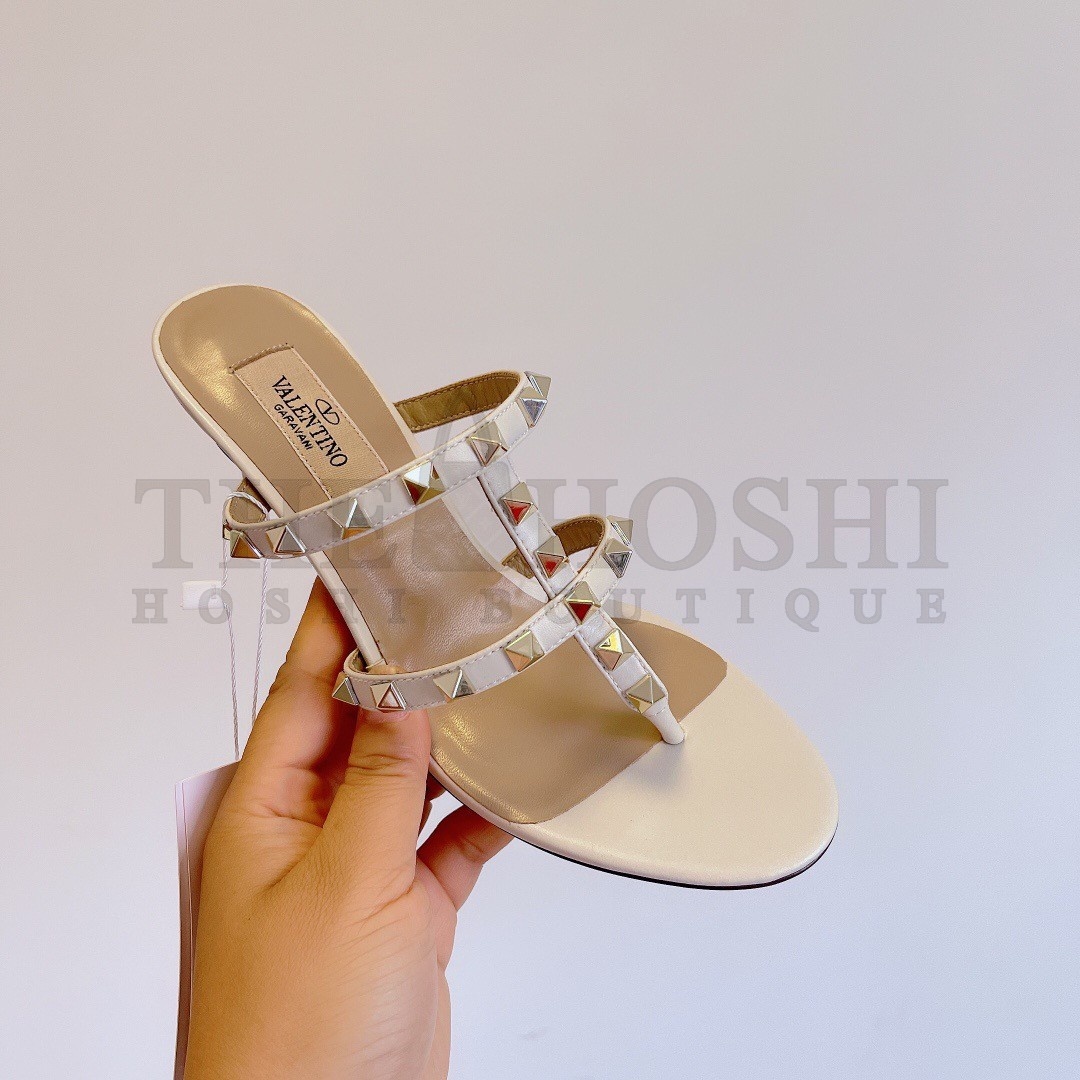 Va1e*ntin0 Rockstud Flip Flop Sandals 50mm In White Calfskin Master Quality