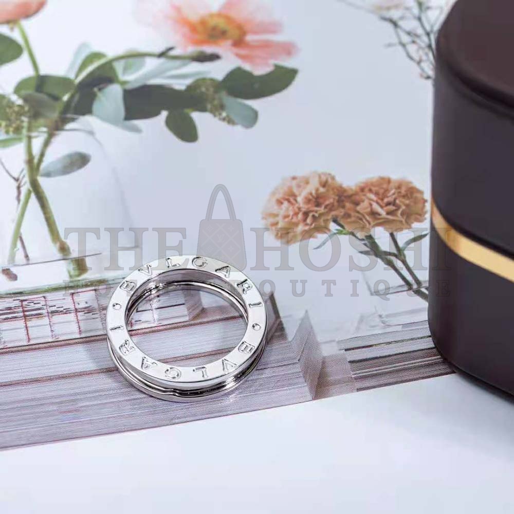 Bv1g*ai Women B.Zero1 One-Band Ring in 18 KT White Gold Master Quality