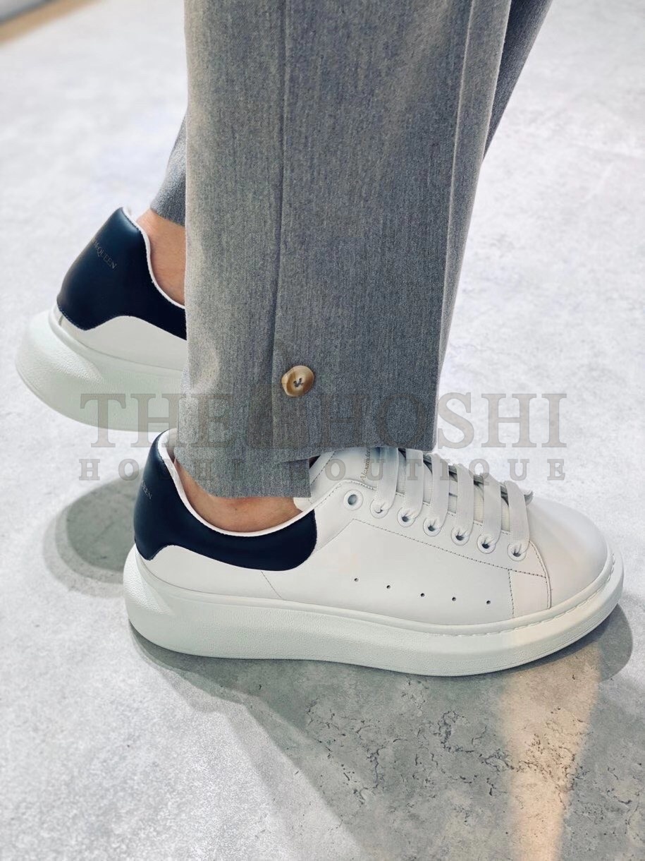 A1exa*der Mcqv*en Men