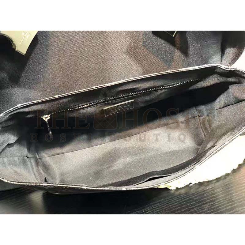 L0vis Vvtt0n LV Men Messenger PM Voyager in Monogram Eclipse Canvas-Grey Master Quality